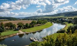 Ausblick auf die Weserlandschaft von der Burgruine Polle