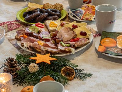 Weihnachtlicher Tischschmuck