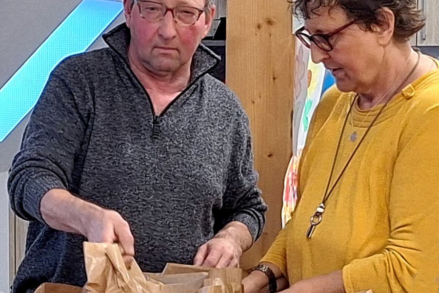 „Preisverleihung mit Vitamine“ für alle – und lieben Dank an Rainer und Sabine