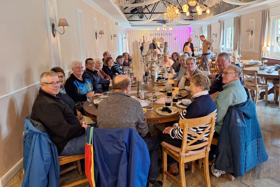 Treffen und Mittagessen in Petershagen