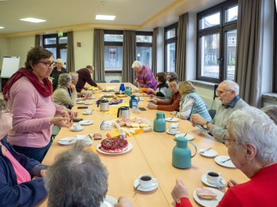 Vor dem Spielen gab es mitgebrachten Kaffee und Kuchen